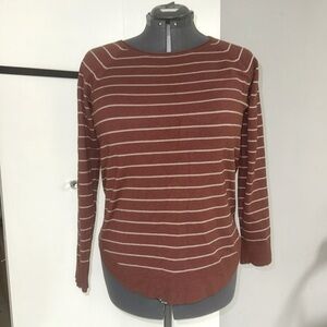 Pink Clover Lightweight Scoop Hem Sweater in Rust with Cream Stripes